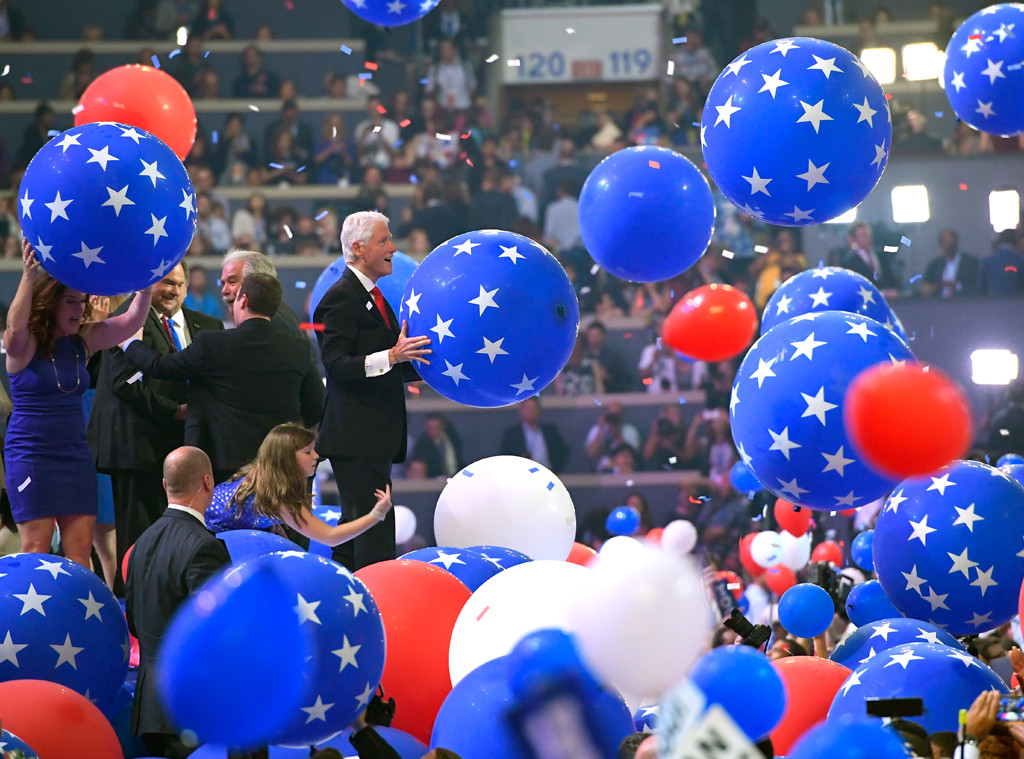 bill clinton just cannot get enough of balloons at the dnc e news